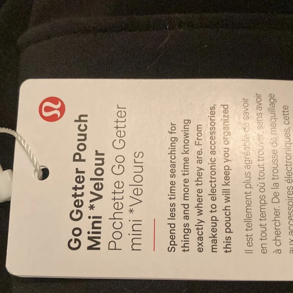 Lululemon go getter pouch in black velour